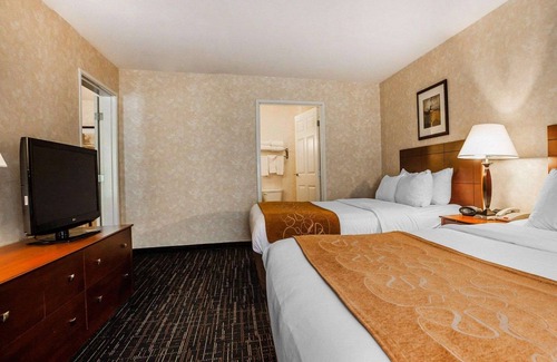 Independence Hotel | Comfort Suites Independence - Kansas City