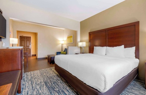 Beaumont Residential Hotel | Comfort Suites Keeneland