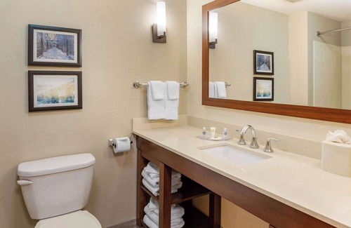 Witmer Hotel | Comfort Suites Lancaster Amish Country