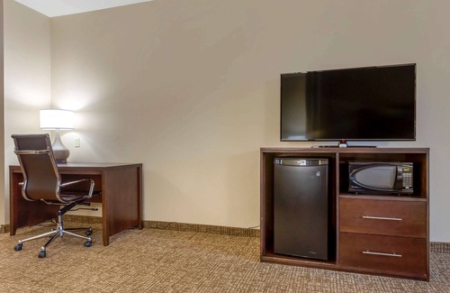 Little Rock Hotel | Comfort Suites Little Rock West