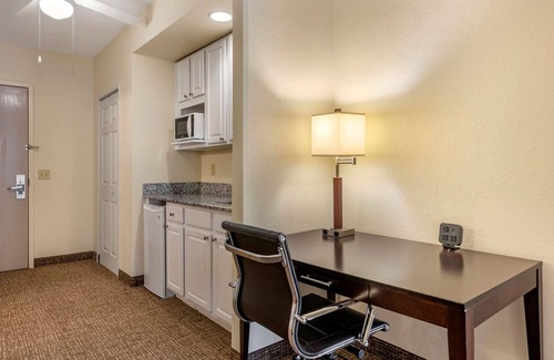 Kissimmee Hotel | Comfort Suites Maingate East