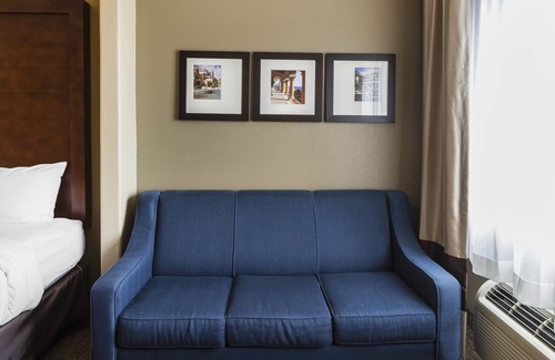 San Jose Hotel | Comfort Suites San Jose Airport