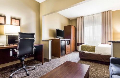 Sioux Falls Hotel | Comfort Suites Sioux Falls Mall District