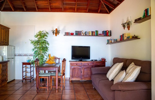 Tijarafe Cottage | Comfort, tranquility, beautiful nature and beautiful sunsets.