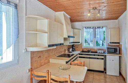 Saint-Julien-des-Landes House | Comfortable cottage in beautiful natural surroundings.