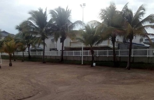 Tumba Vieja Apartment | Comfortable room in an apartment located in a beach area near the city.