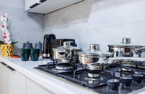 Glenmore Park Bed & Breakfast | Comfortable 2-bedroom house