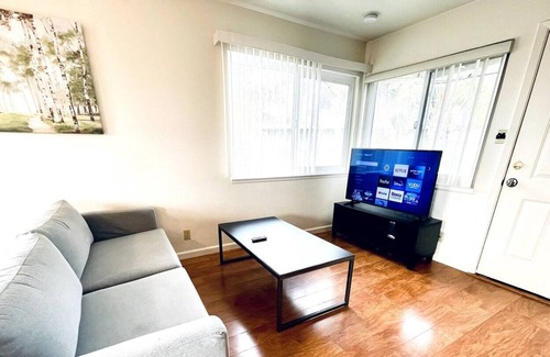 Hayward House | Comfortable 2Br home at a Great location in Hayward/Free Parking