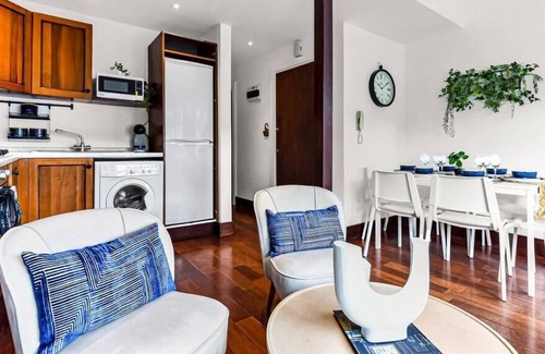 Walpole Apartment | Comfortable 3 Bedroom Apartment in Greater London