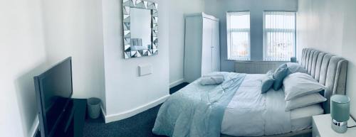 Sheffield House | Comfortable 3 bed residential home in Sheffield