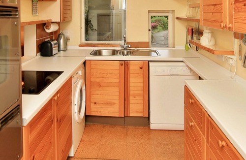 St. Andrews Cottage | Comfortable 3 bedroomed apartment in central St Andrews
