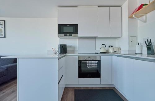 Fairfield Apartment | Comfortable 3 bedroom apartment