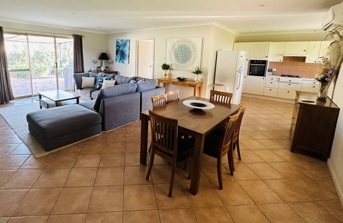 North Dandalup House | Comfortable and cosy 2 bedroom house at the gateway to the Shire of Murray