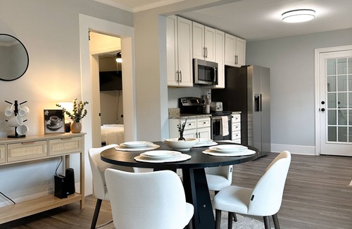Greensboro House | Comfortable and convenient 3 bedroom 2 full bathroom home minutes from downtown!