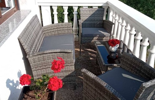 Tribulje Apartment | Comfortable and spacious apartment with balcony and sea view Klanice, Krk (A-21992-a)
