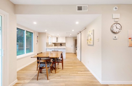Austin House | Comfortable and Spacious - Extended Stays Welcome