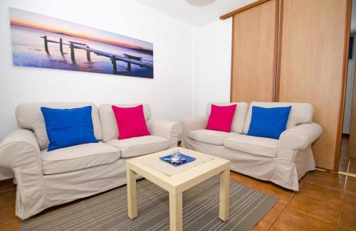 Lomo Quiebre Apartment | Comfortable apartment in Lomo Quiebre, sea view and mountain