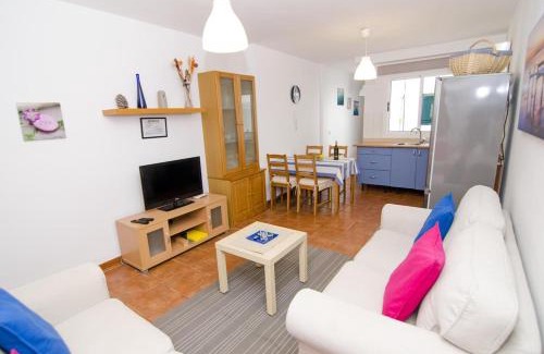 Lomo Quiebre Apartment | Comfortable apartment in Lomo Quiebre, sea view and mountain