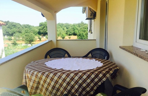 Pinezici Apartment | Comfortable apartment for up to 6 people in the typical Istrian village