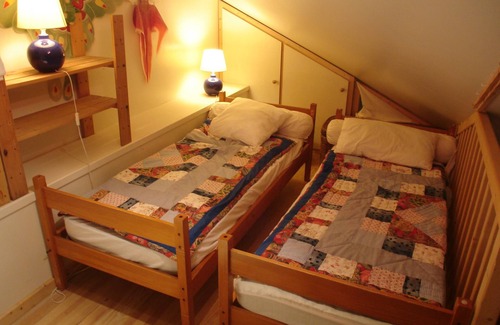 Bagneres-de-Luchon Ski Chalet | Comfortable chalet with garden in the city centre close to the cable car