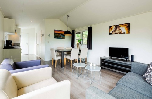 Municipality of Noordwijk Ski Chalet | Comfortable chalet in Noordwijk sea at 2.5 km
