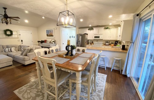 American Fork House | Comfortable/Cozy Home