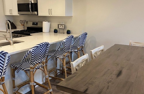 Hurricane House | Comfortable Extended-Stay Home. Near Sand Hollow & Zion – Great Views!