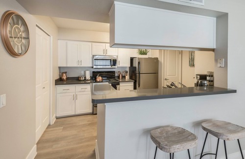 Roseville Apartment | Comfortable Extended Stay Retreat in Roseville