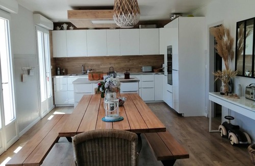 Moelan-sur-Mer House | Comfortable family in a quiet area, and ideally located near the sea.