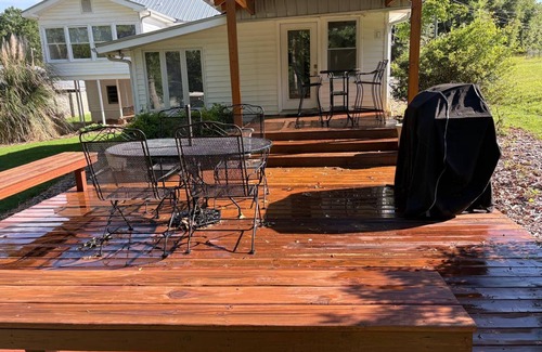 Reed Creek House | Comfortable - family friendly lake house