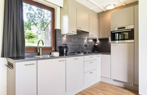 Vijlen House | Comfortable Family Home in Reevallis