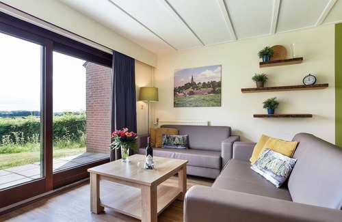 Vijlen House | Comfortable Family Home in Reevallis
