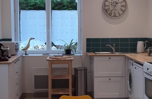 Saint-Georges-d'Oleron House | Comfortable, quiet, 2 shower rooms, 2 toilets, adjustable from 2 to 6 people.