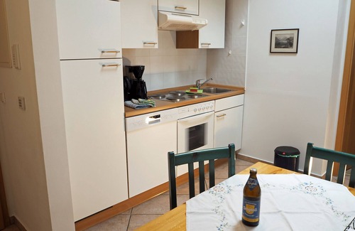 Schliersee Apartment | Comfortable, fully furnished apartment with mountain views for 4 people