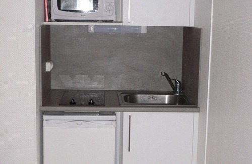 Coteaux Ouest Apartment | Comfortable furnished apartment