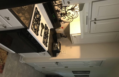 Lithonia House | Comfortable Haven away from the city (no less than 30 day rental required)