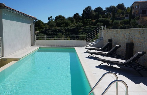 Saint-Ambroix Villa | Comfortable holiday home with private pool