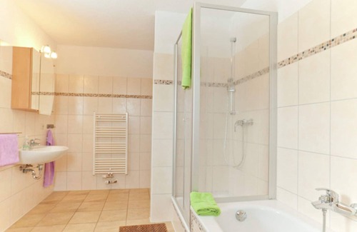 Satow House | Comfortable holiday home in Satow