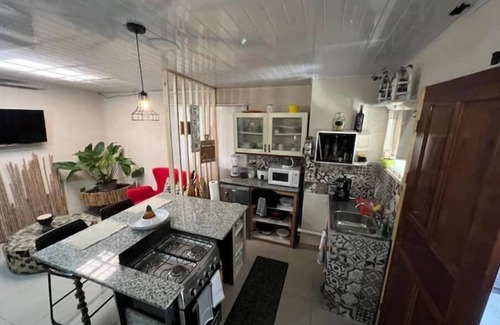 Santa Ana House | Comfortable house 1 private room, kitchen, Wi-Fi