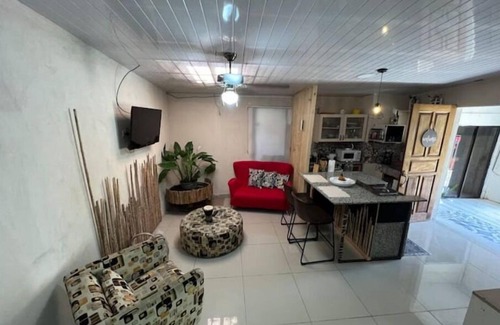 Santa Ana House | Comfortable house 1 private room, kitchen, Wi-Fi