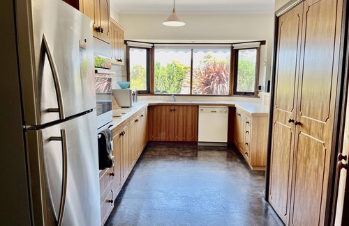 Ocean Grove Boat Rental | Comfortable house for four people