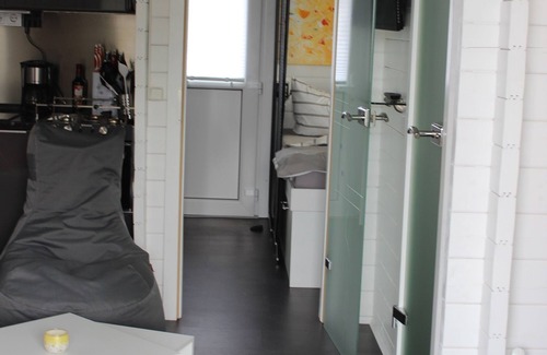 Haselhorst Boat Rental | Comfortable houseboat in Berlin and Brandenburg! With and without a driver's license !