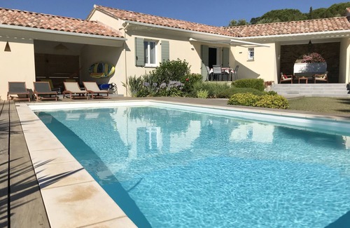 Saint-Florent Apartment | Comfortable independent apartment in seaside villa with swimming pool