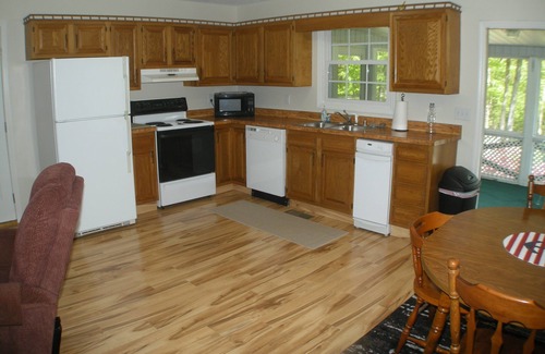 Monticello House | Comfortable lake living, pool access, 3 miles to marina