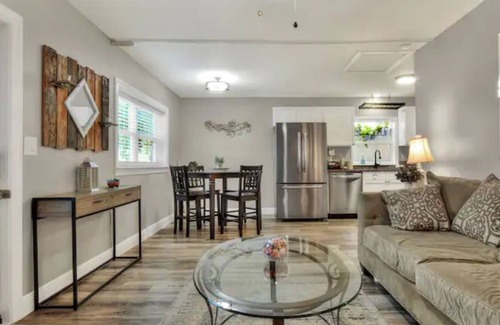 Lakeland Cottage | Comfortable Lakeland Cottage Retreat