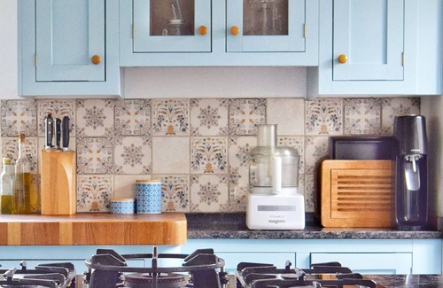 South Cheriton Other | Comfortable large farmhouse perfect for family country holidays