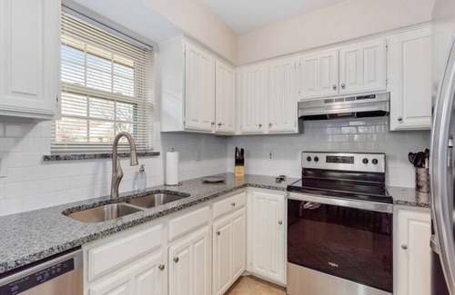 Coppell House | Comfortable & Modern Home minutes from DFW Airport