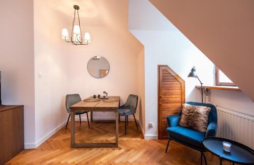 Nowe Miasto Apartment | Comfortable Old Town Apartment by BookingHost