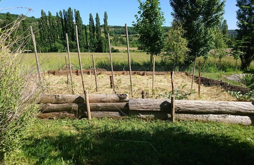 Serignac House | Comfortable Quiet House in the countryside Porte-du-Quercy for 8 people