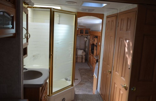 Bouckville House | Comfortable RV located on a full service campsite in the Ciderhouse Campground